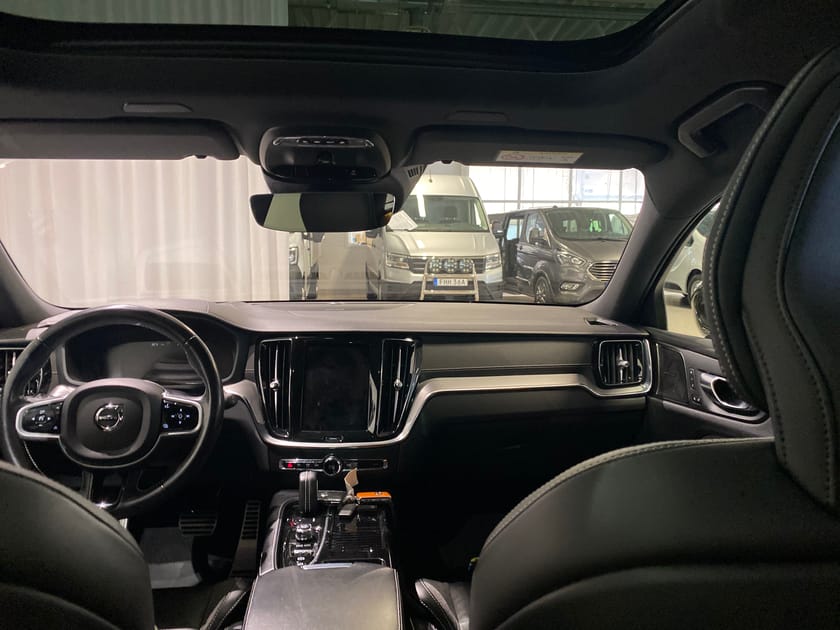 Bild 2 av Volvo V60 Polestar Engineered Recharge T8