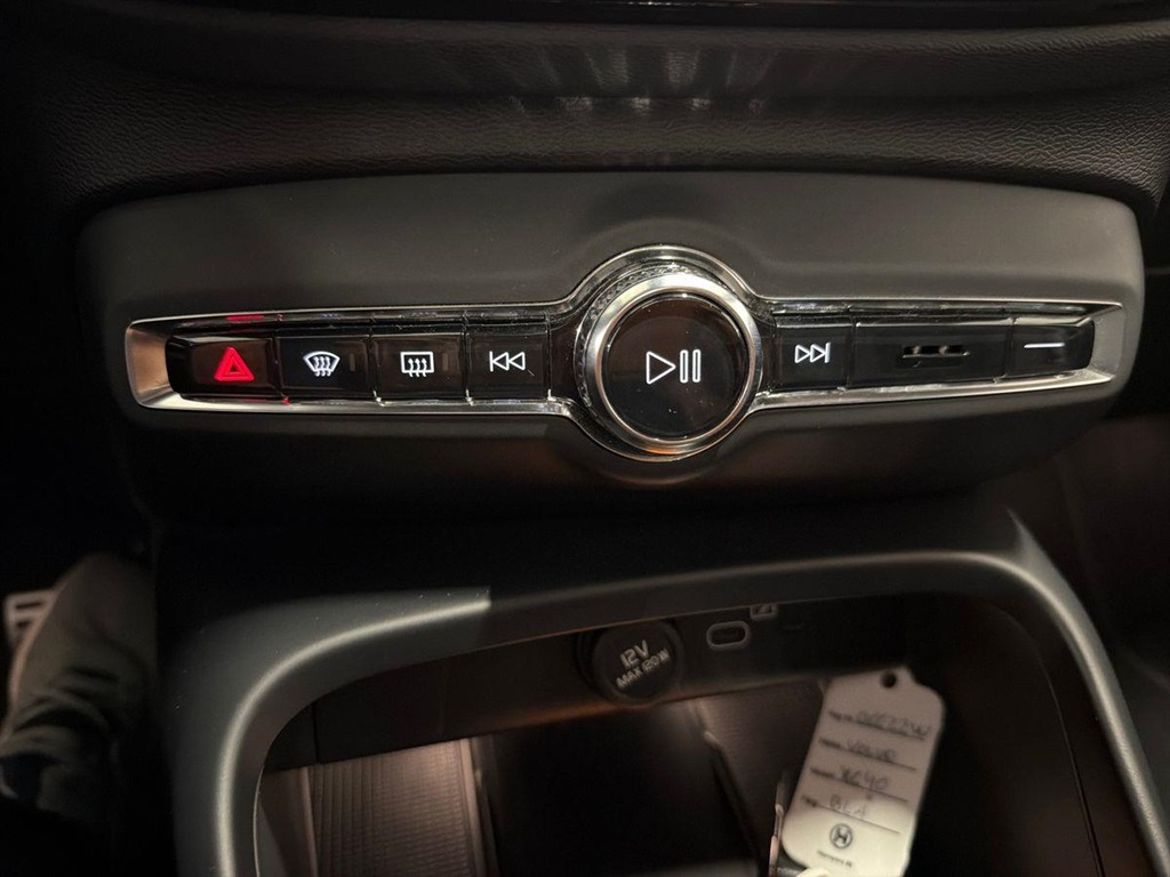 Volvo Volvo XC40 Recharge Twin — bild 10