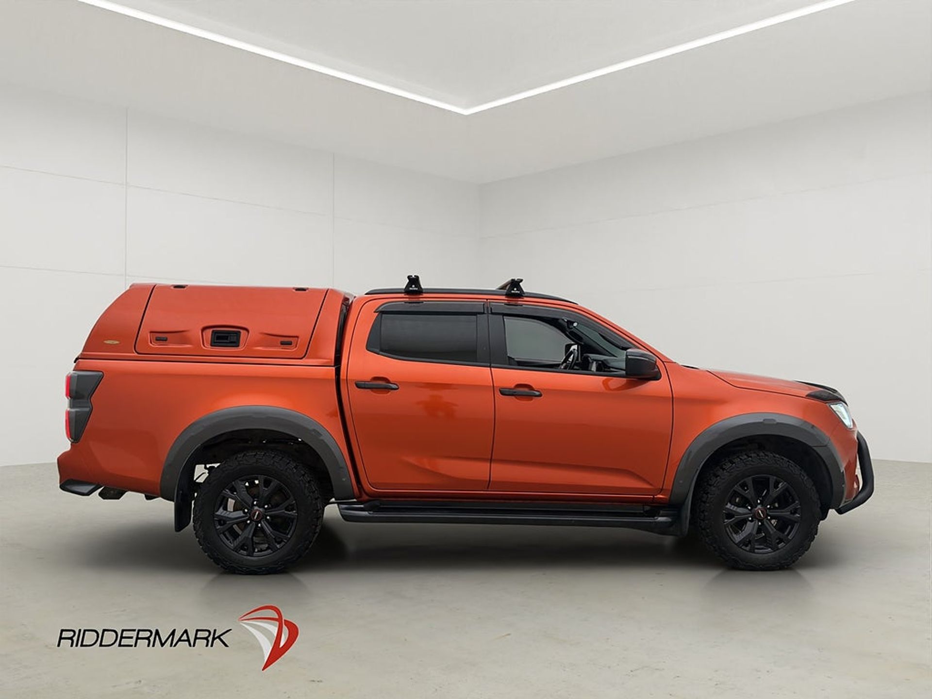 Isuzu D-max 2022, bild 2/10