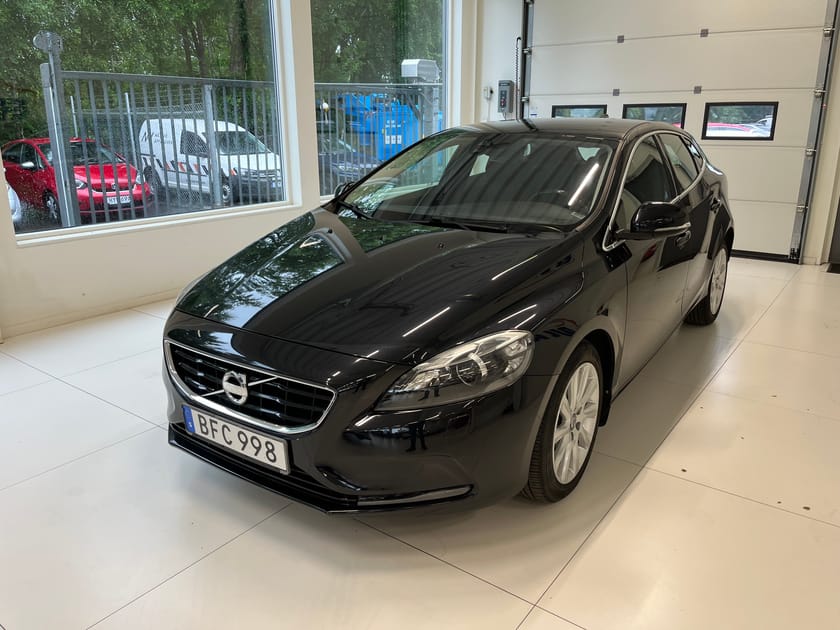 Bild 2 av Volvo V40 T2 Momentum
