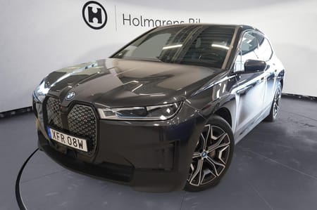 BMW iX xDrive40 Pano HUD Laser DAP Drag