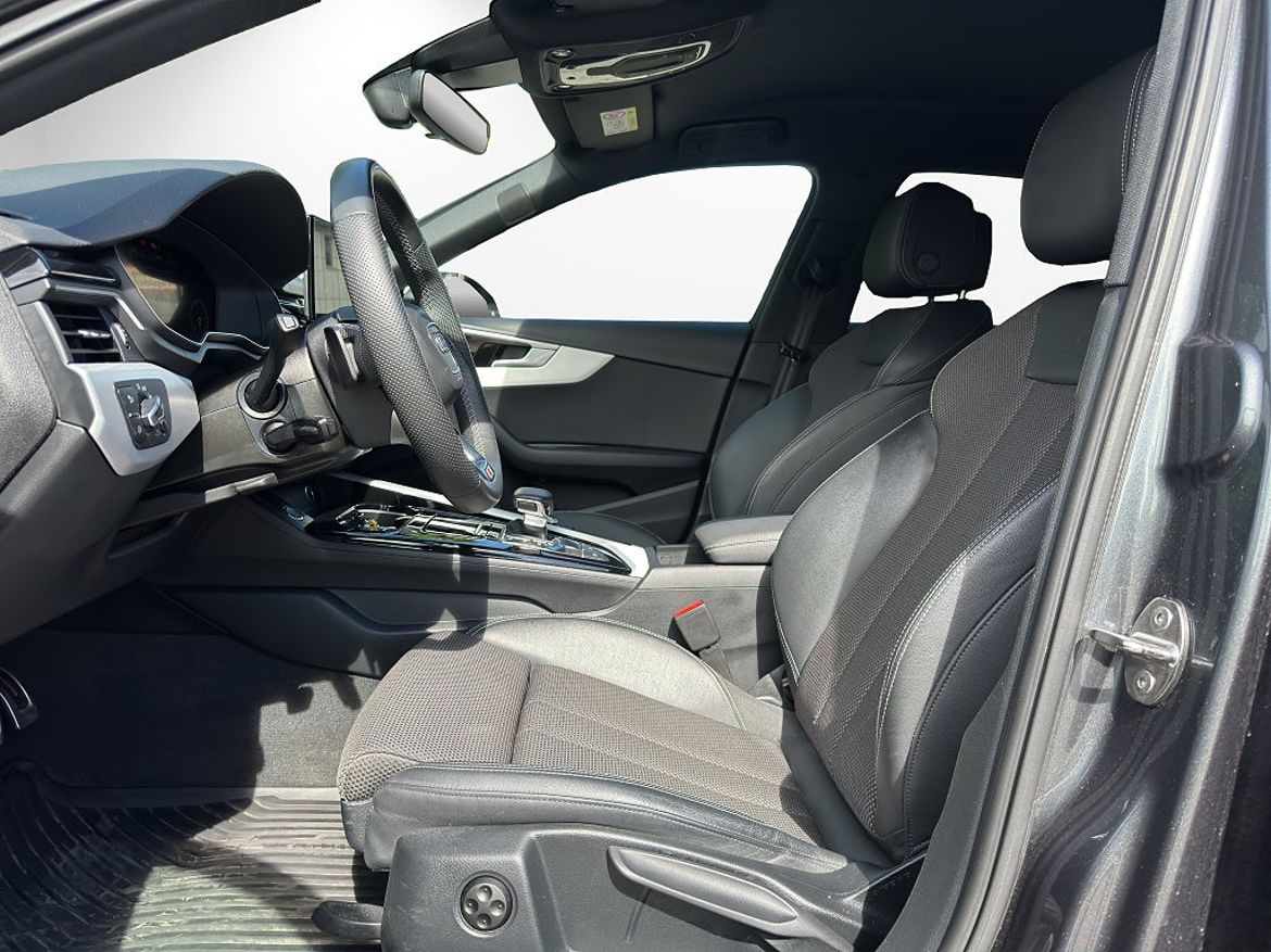 Audi A4 Avant 40 TDI quattro, bild 9 av 22