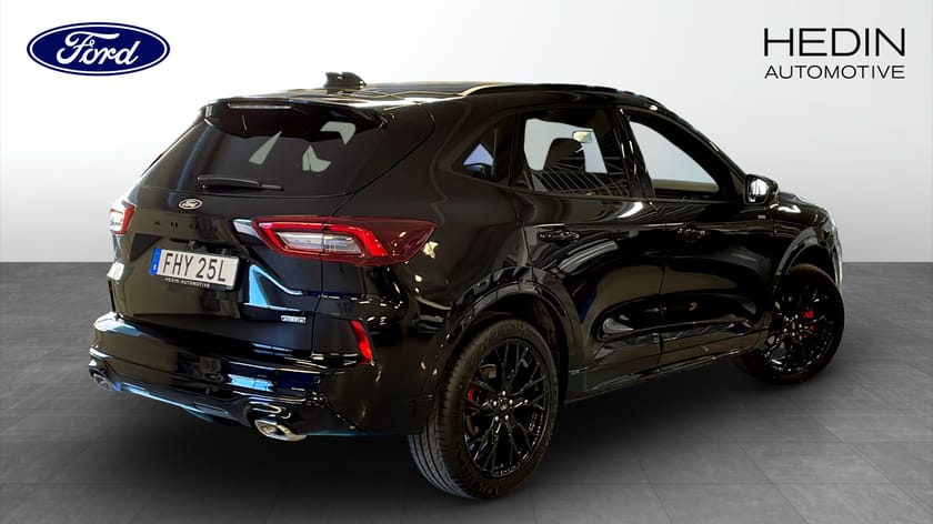 Bild 2 av Ford Kuga Plug-In Hybrid ST-Line X 243Hk Black Edt. / P-lease fr 4995:-/mån