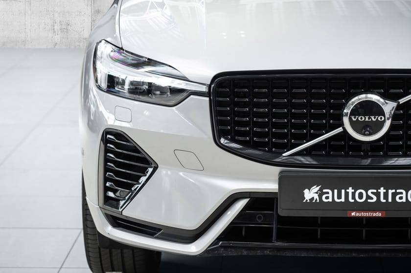 Bilde 3 av Volvo XC60 T6 Ultimate | Krok | Pano | 360 | Hud | Harman | Minne