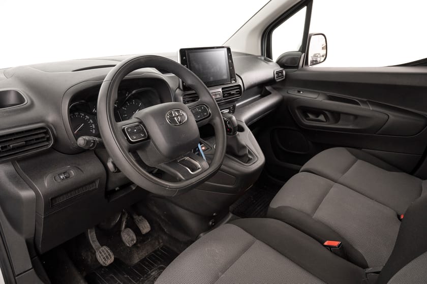 Bilde 5 av Toyota ProAce City 1.5D AdBlue Auksjon! Les tekst!