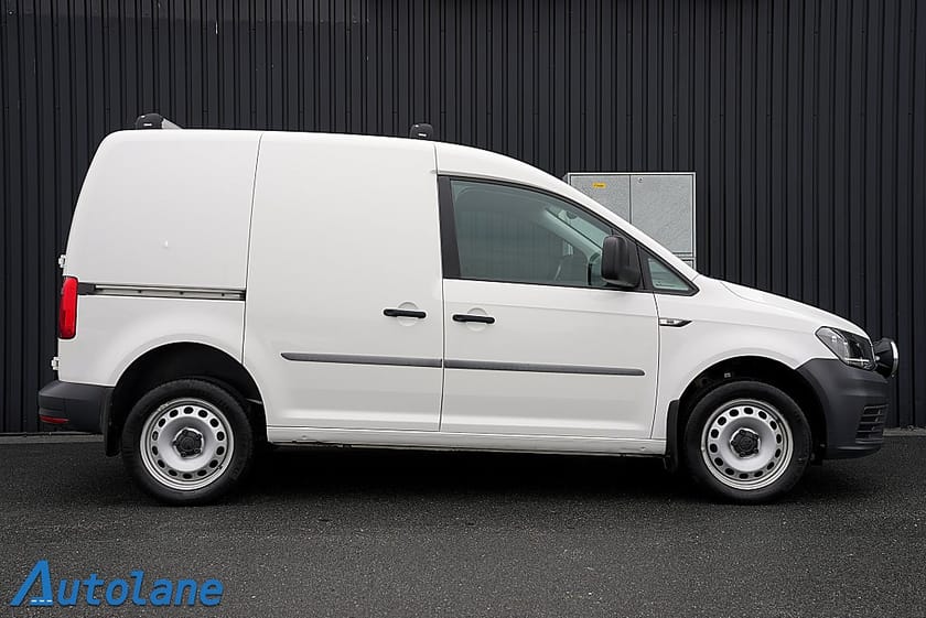 Bild 3 av Volkswagen Caddy Van 2.0 TDI BMT 4Motion Dragkrok,Värmare, Inredninig