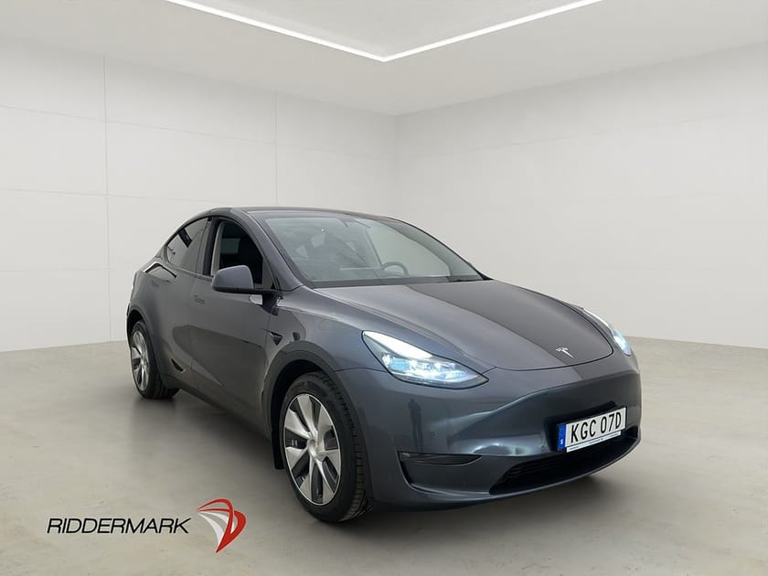 Bild 1 av Tesla Model Y Long Range AWD Pano Skinn Navi Värmepump 345hk