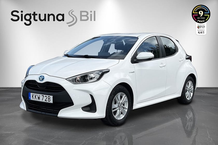 Bild 1 av Toyota Yaris Hybrid CVT Active / Backkamera / Värmare / Moms