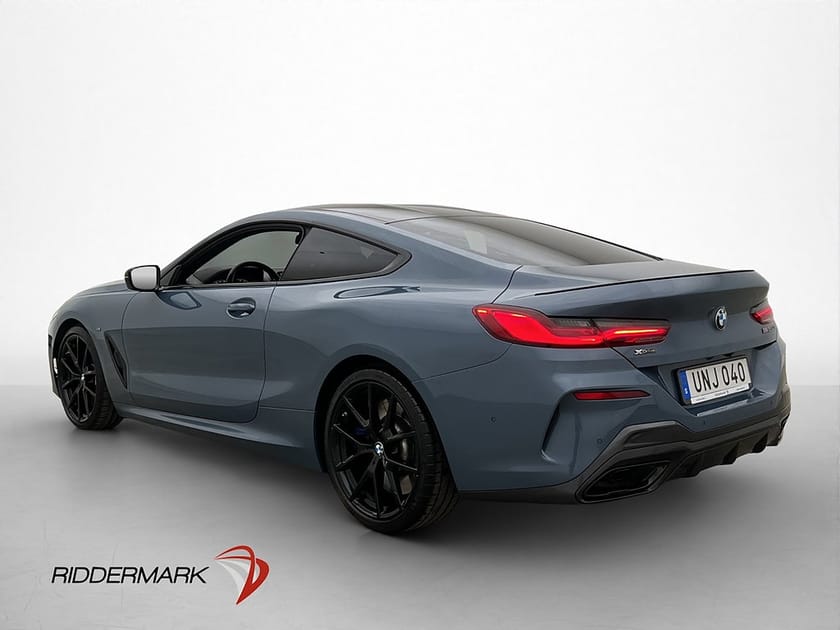 Bild 5 av BMW M850i xDrive Coupé 530hk 360° B&W Ambient HeadUp Navi Skinn