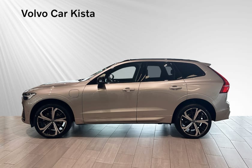 Bild 3 av Volvo XC60 T6 Plus Dark Nordic Edition Drag Luftfj Pano H/K