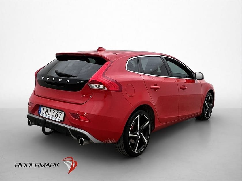 Bild 5 av Volvo V40 D4 190hk R-Design Värmare Drag Kamera VÄLSERVAD