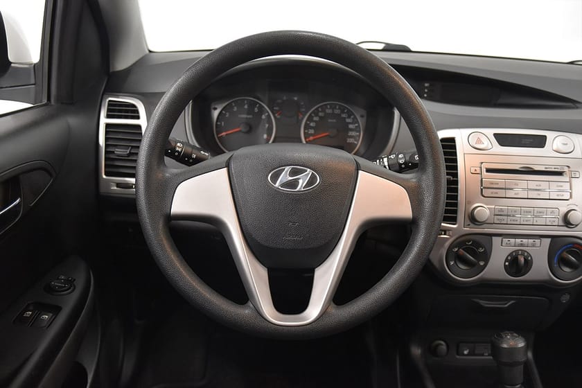 Bild 2 av Hyundai i20 5-dörrar 1.2 Select Nybes Lågmilad Nyserv 77hk