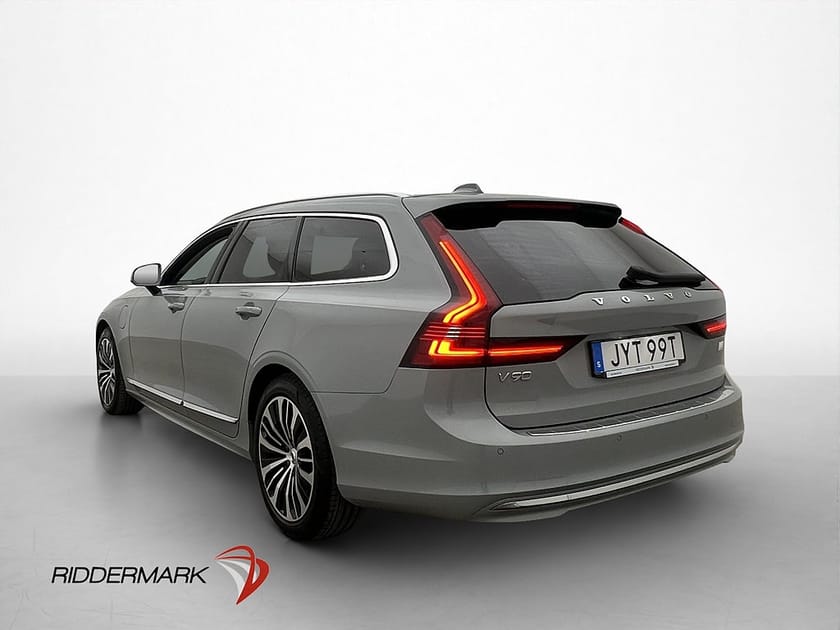 Bild 5 av Volvo V90 Recharge T6 AWD 350hk Värmare Kamera Navigator