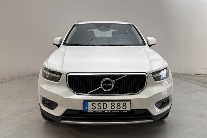 Bild 5 av Volvo XC40 D3 AWD (150hk) Momentum Advanced Edition