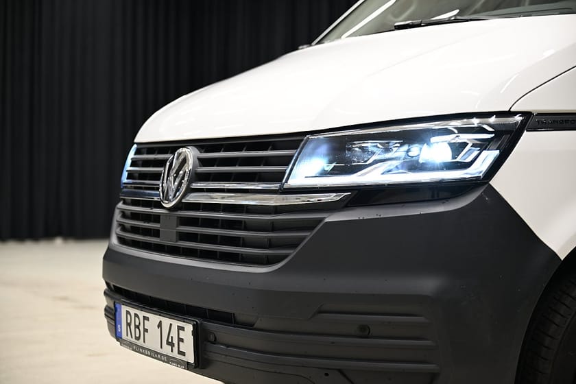 Bild 5 av Volkswagen Transporter DSG 150HK L2 LED|Drag|Värmare|Inredning|Lågmil|Leasbar