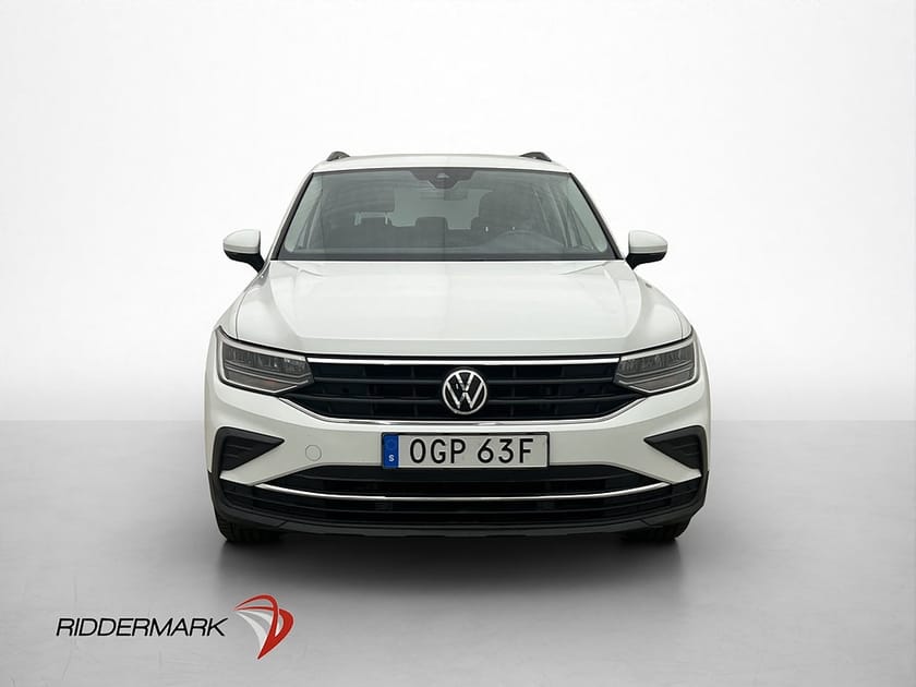Bild 2 av Volkswagen Tiguan 1.5 TSI 150hk Värmare Drag CarPlay Kamera