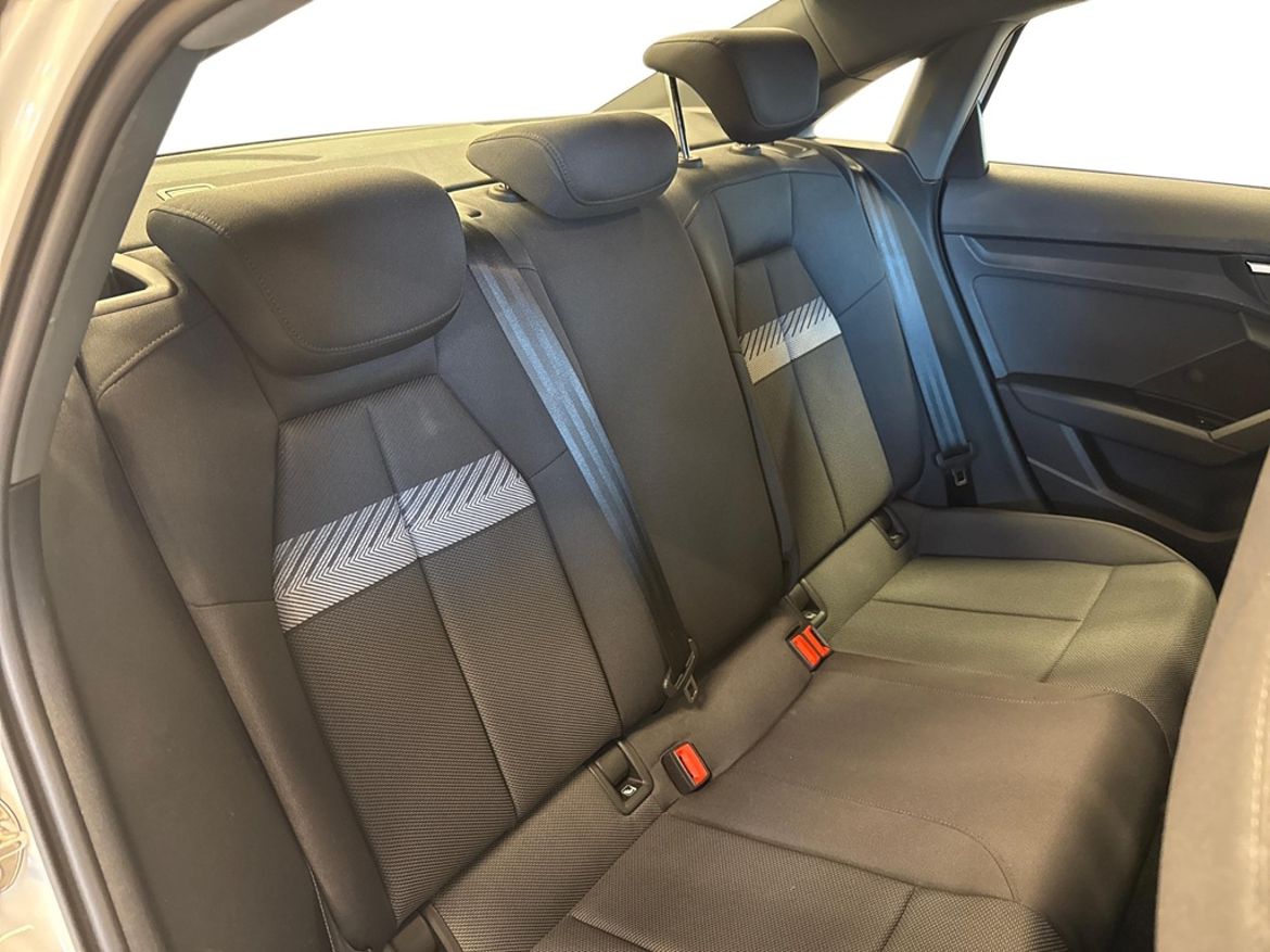 Audi Audi A3 Sedan 35 TFSI — bild 10