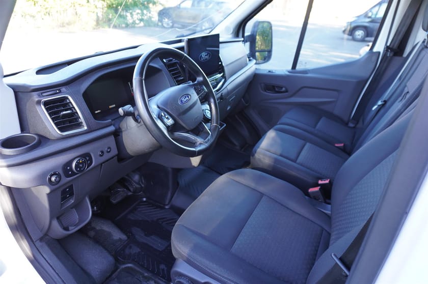 Bild 3 av Ford Transit 350 Chassi Cab