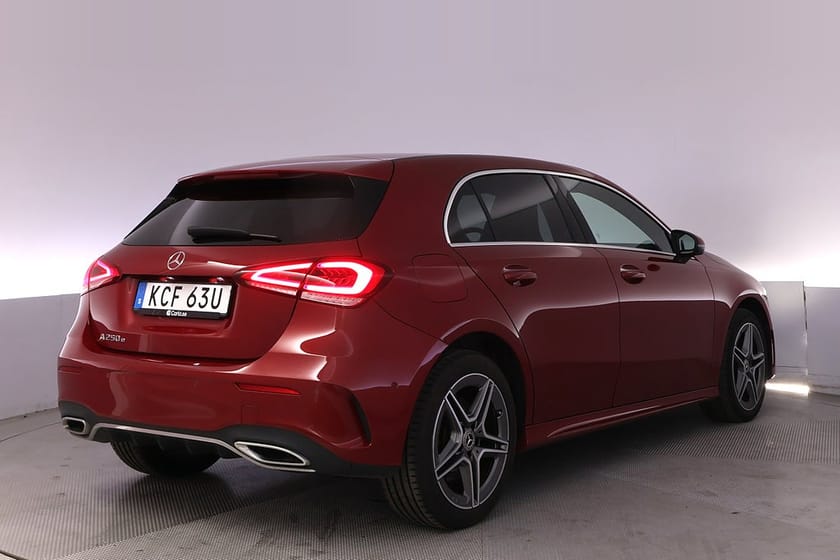 Bild 5 av Mercedes-Benz A 250 e AMG Kamera Navi Värmare LED