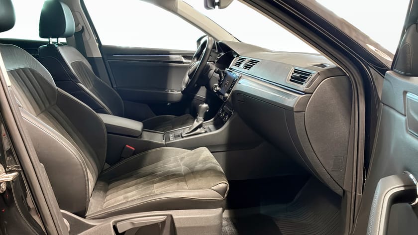 Bild 3 av Škoda Superb iV Kombi