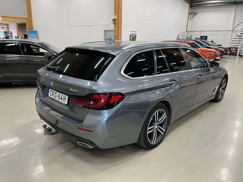 Bild 3 av BMW 530e xDrive Touring LADDHYBRID AUT(drag+värmare) 2.99% Ränta