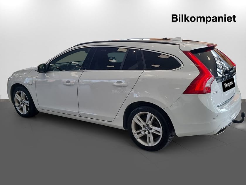 Bild 5 av Volvo V60 D5 Twin Engine AWD Geartronic Momentum Bus Ed Euro 6