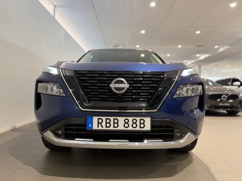 Bild 2 av Nissan X-Trail e-4ORCE Tekna 5ST