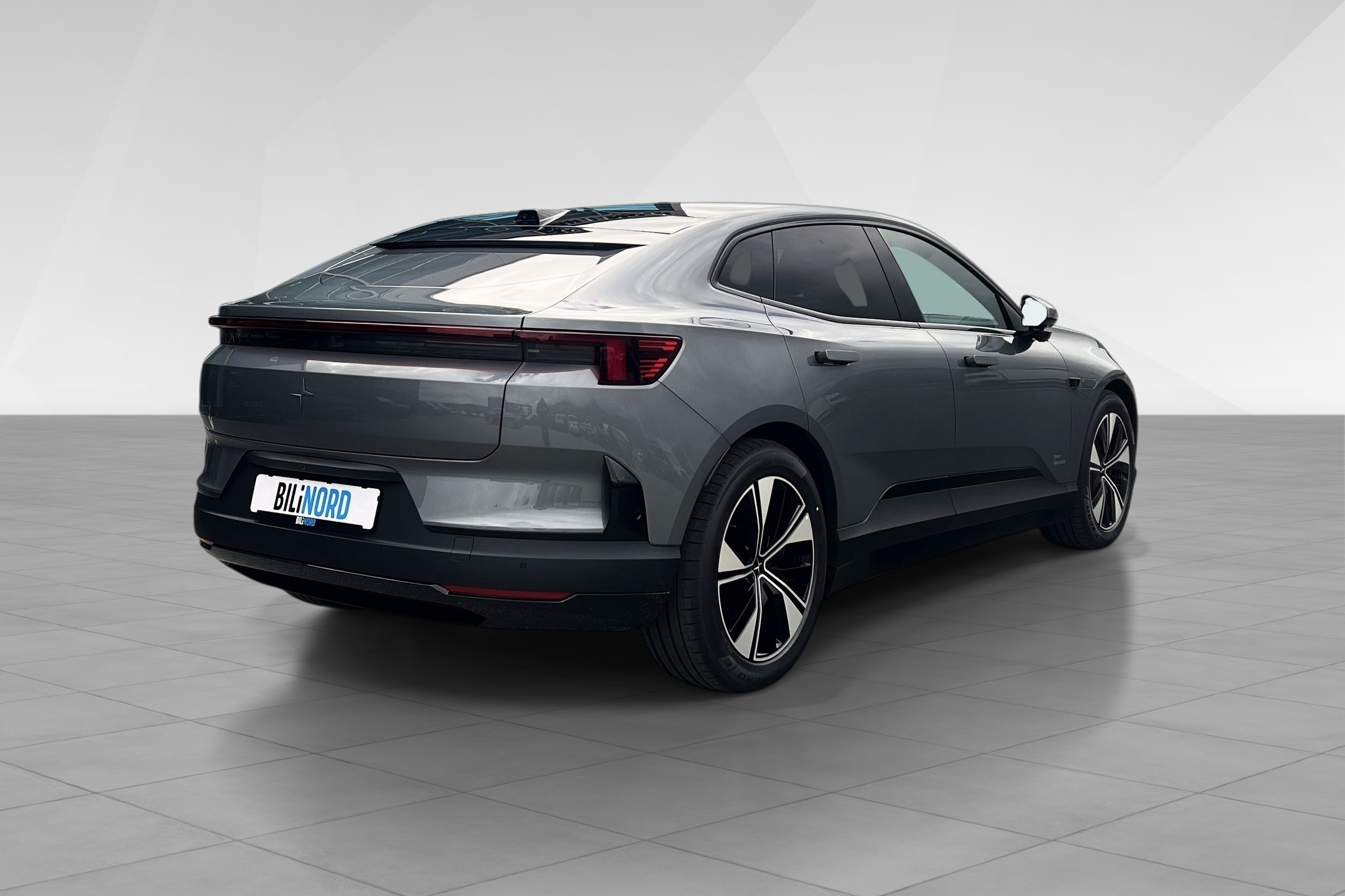 Polestar 4 Long Range Dual motor bilde 7