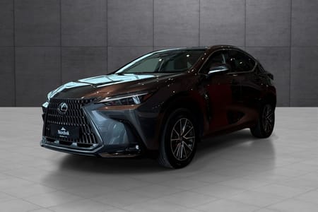 Lexus NX 450h+ Executive tech