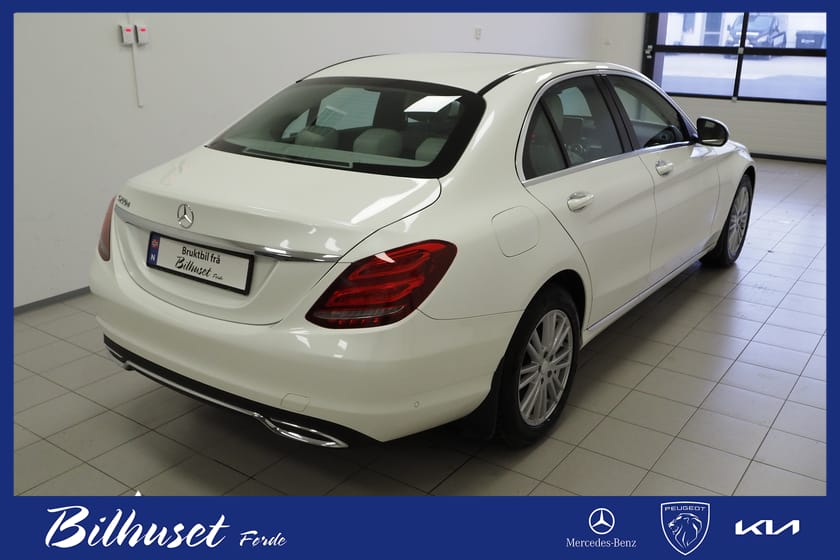 Bilde 3 av Mercedes-Benz C 200 d red VI LEVERER OVER HEILE LANDET