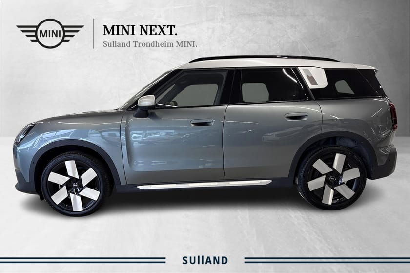 Bilde 2 av MINI Countryman C JCW Seter/Godt utstyrt/Nybilgaranti/Krok/Serviceavtale