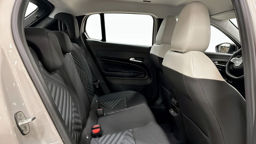 Bild 5 av Fiat 600 Hybrid *PRIVATLEASA från 2595kr/mån* HEV AUTOMAT ICON