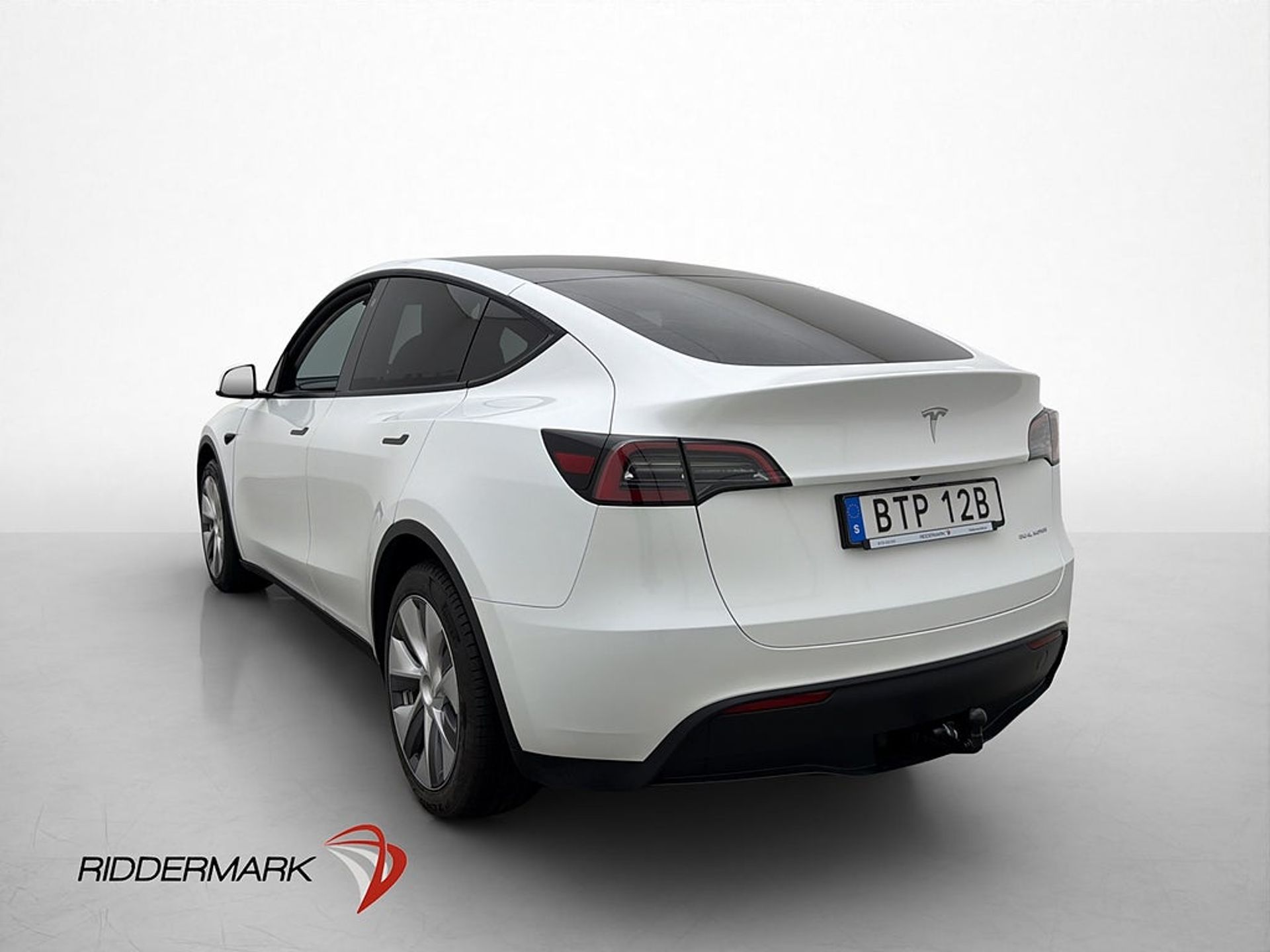 Tesla Model Y 2023, kuva 6/10