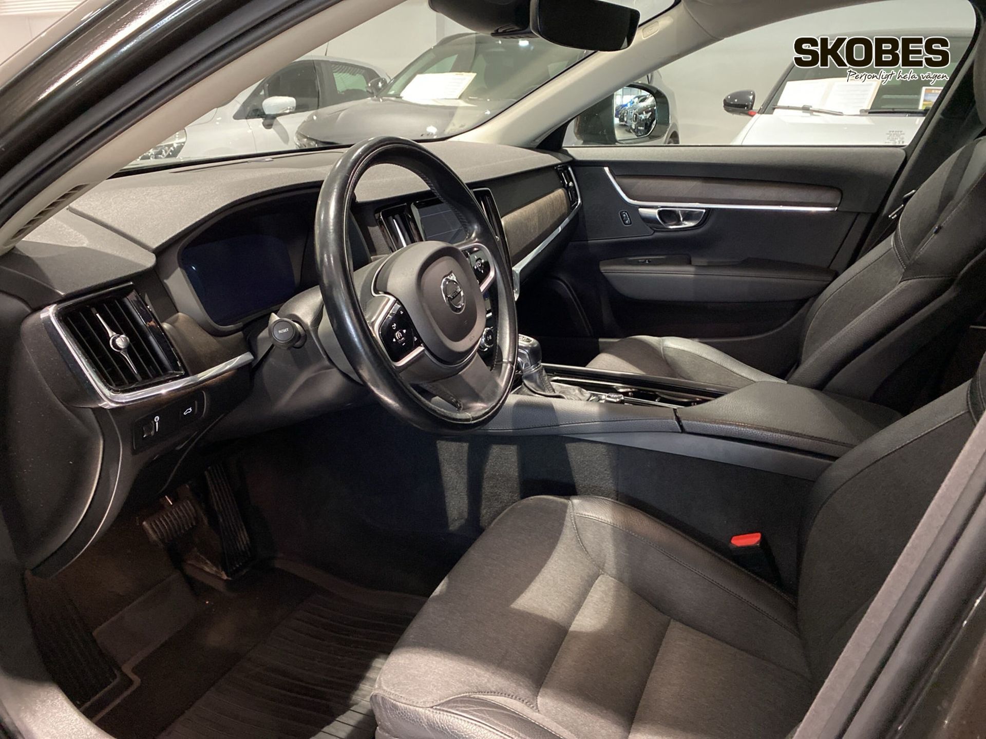 Volvo V90 Cross Country 2020, kuva 7/10