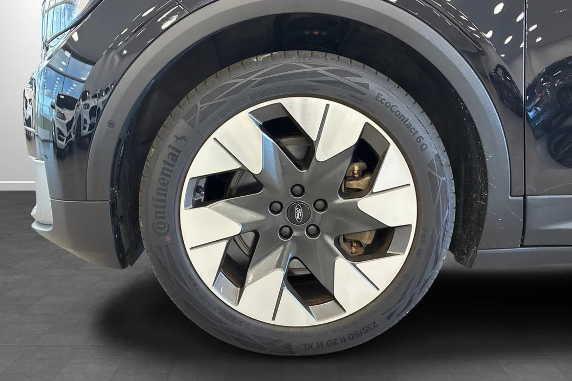Ford Explorer EV Extended Range RWD