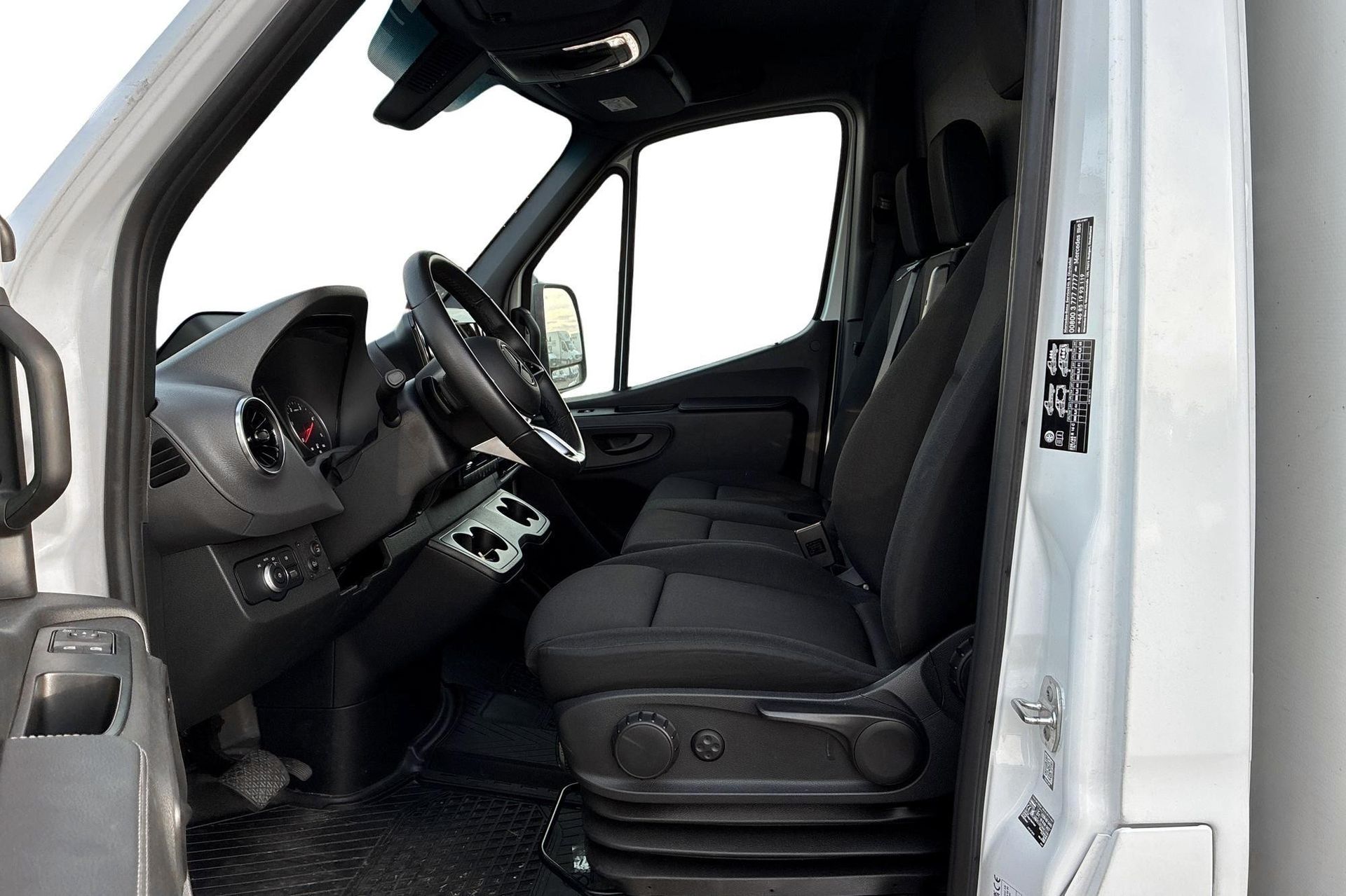 Mercedes-Benz Sprinter 317 CHASSI A3 2025, bild 7/10