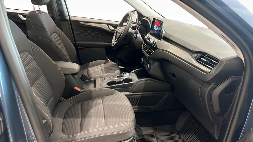 Bild 3 av Ford Kuga Plug-In Hybrid TITANIUM