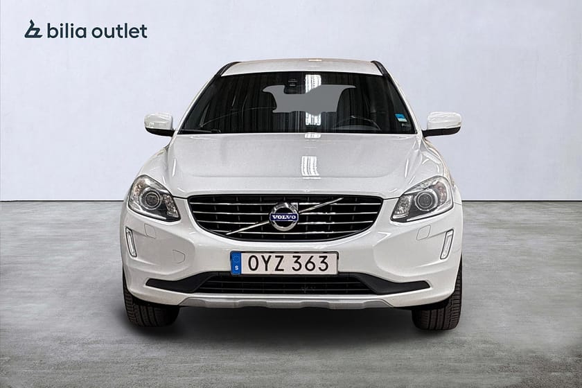 Bild 3 av Volvo XC60 D4 AWD Momentum BE 190hk Drag P-värm Rattvärm PDC