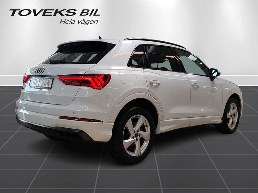 Bild 4 av Audi Q3 35 TFSI ADVANCED 150 HK DRAG|Värmare|Adaptiv farth|Rattvär