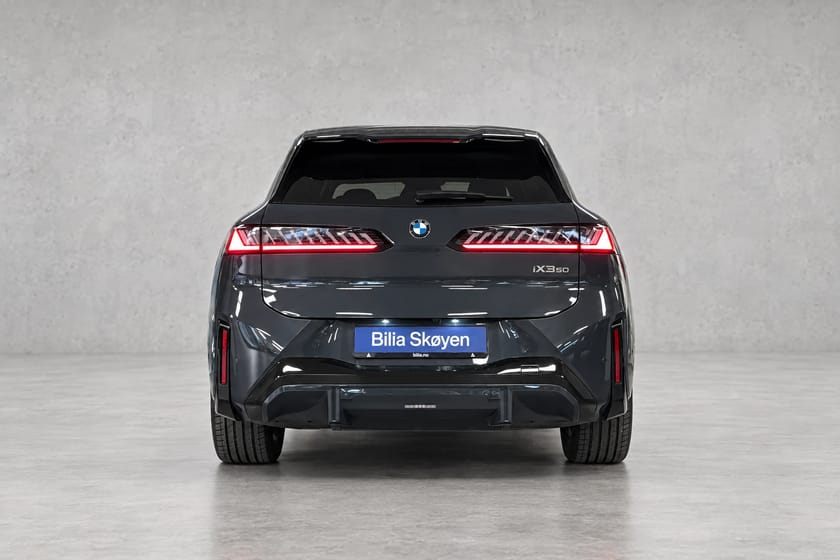 Bilde 4 av BMW iX3 50 xDrive