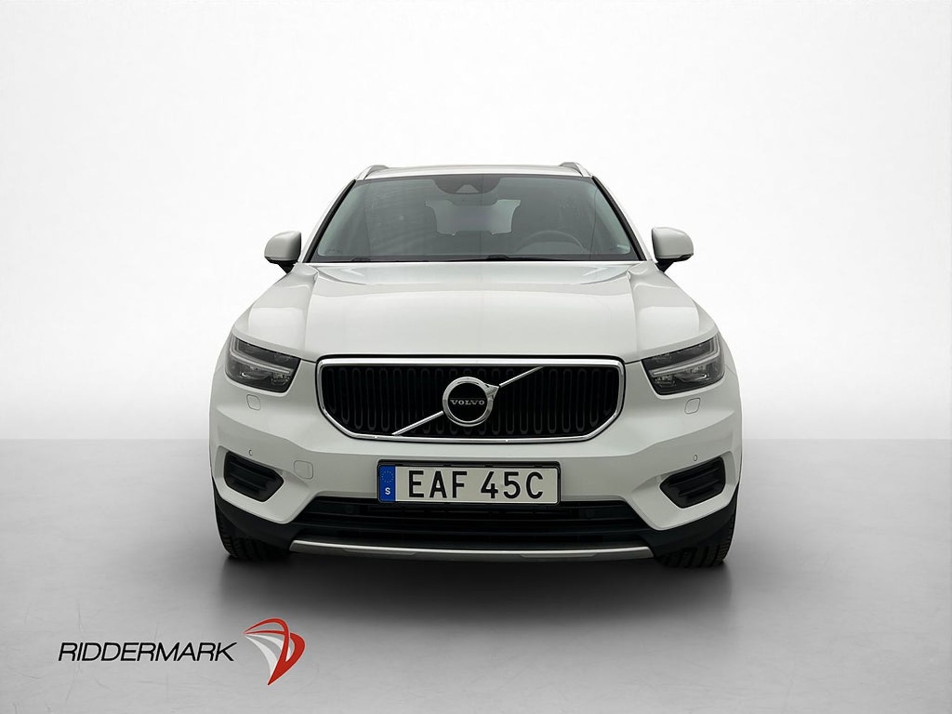 Volvo XC40 T2 Momentum Värmare 2022, bild 2/10