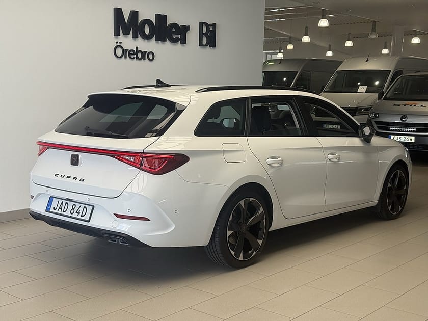 Bild 5 av CUPRA Leon Sportstourer 1.5 eTSI 150HK|Drag|B-kamera|El-baklucka