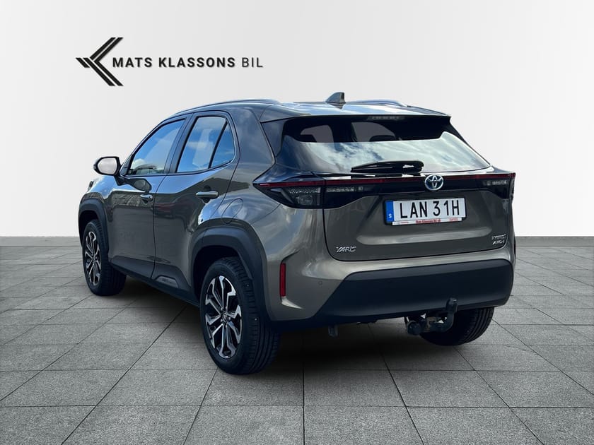 Bild 2 av Toyota Yaris Cross Hybrid AWD-i