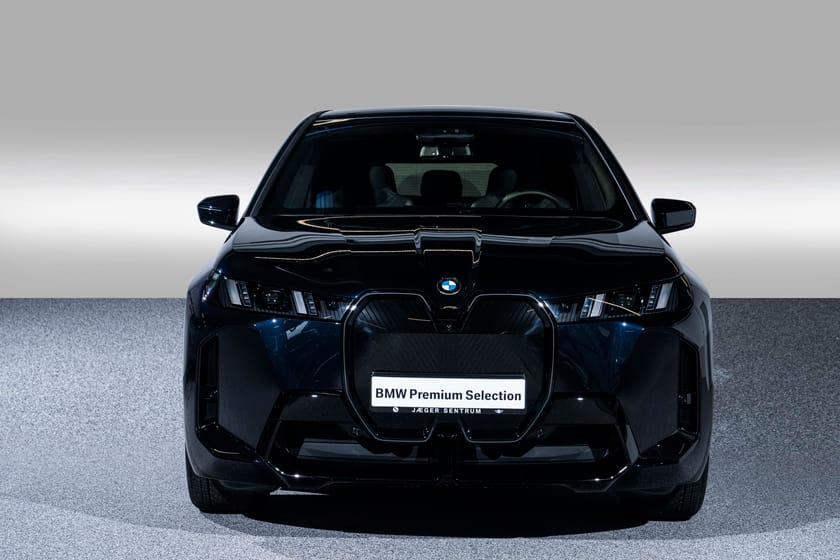 Bilde 2 av BMW iX xDrive60 M-Sport/B&W/SoftClose+++