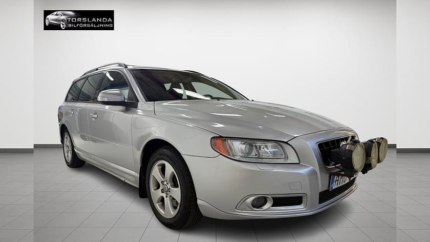 Bild 2 av Volvo V70 2.4D 163hk Automat Momentum Ny Kamrem Nybesikt