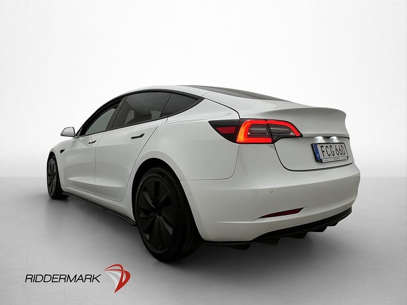 Bild 5 av Tesla Model 3 Performance Pano Navi Skinn Kamera Svensksåld