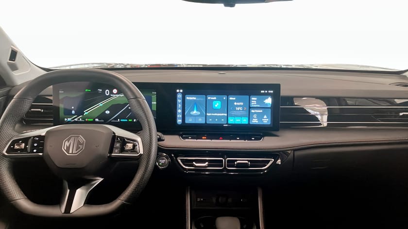 Bild 4 av MG HS PHEV LUXURY PLUG-IN HYBRID 307HK 360KAMERA CARPLAY NAVI