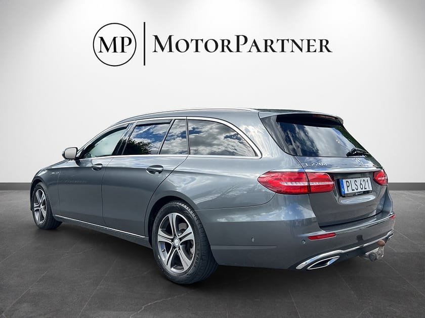 Bild 5 av Mercedes-Benz E 220 T d 9G-Tronic Avantgarde Navi Drag Kamera 194hk