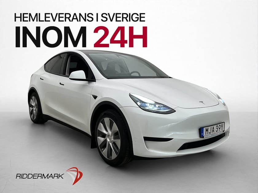 Bild 1 av Tesla Model Y Standard Range RWD Drag Pano Läder