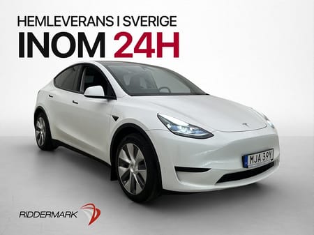 Tesla Model Y Standard Range RWD Drag Pano Läder